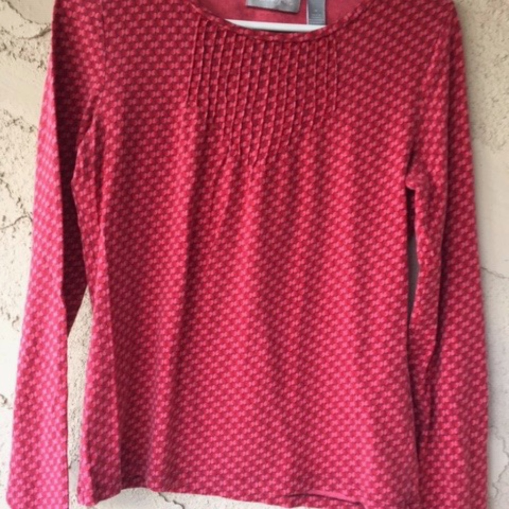 red print long sleeve cotton top